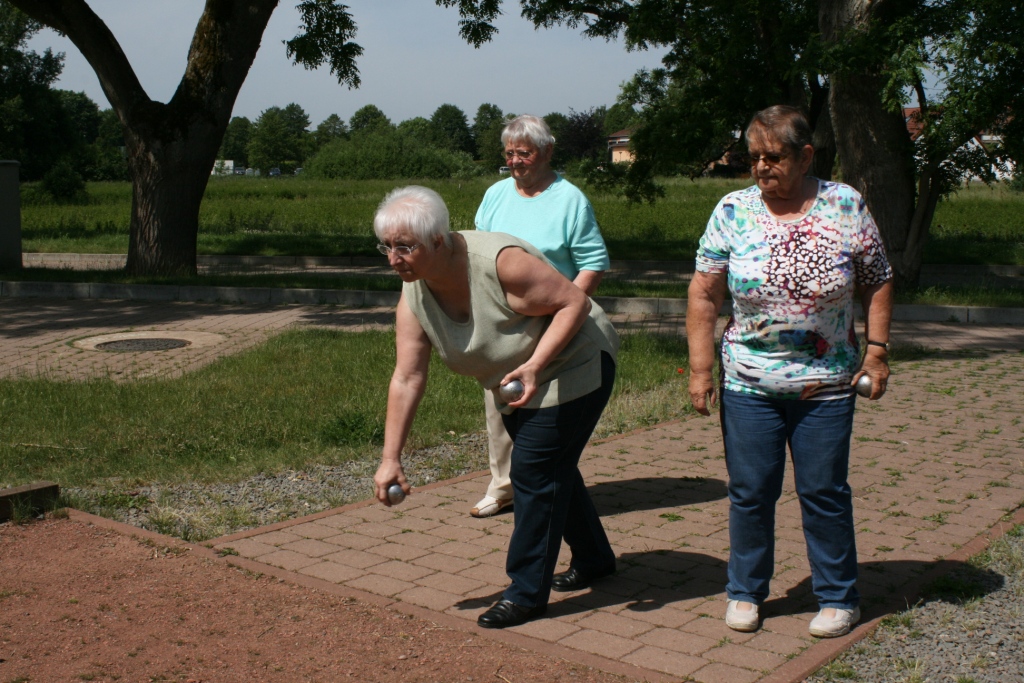 Boule-Runde für Senioren in Kirkel-Limbach