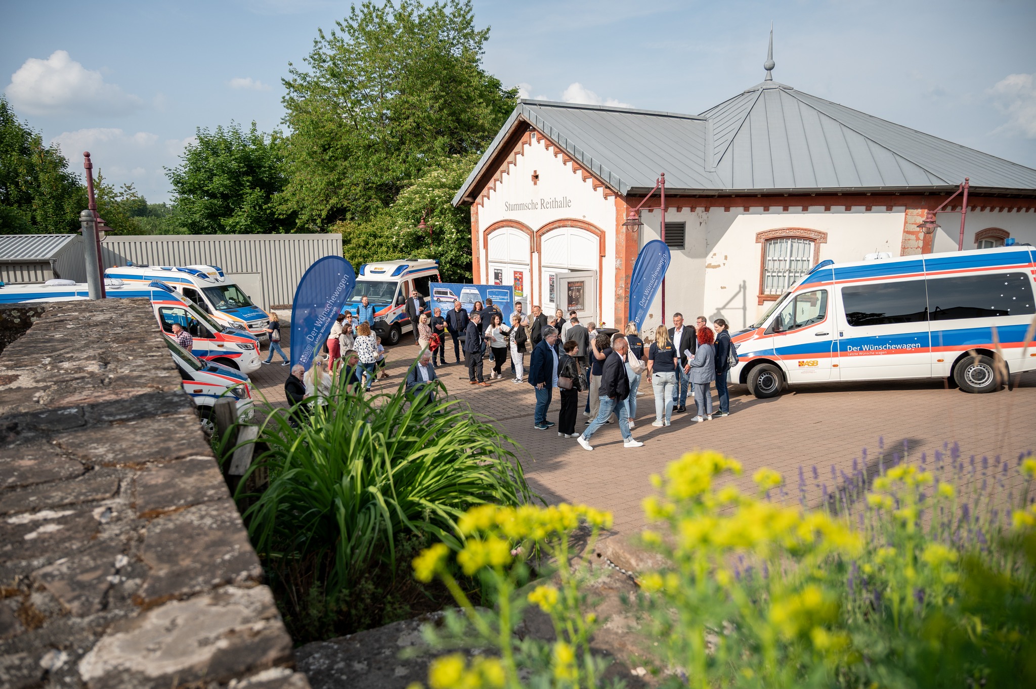 Der ASB-Wünschewagen Saarland erfüllt seit 2018 letzte Wünsche Neues, modernes Fahrzeug in Dienst gestellt